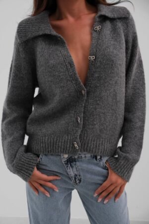 Πλεκτή Ζακέτα Γκρι με Διαμαντένια κουμπία