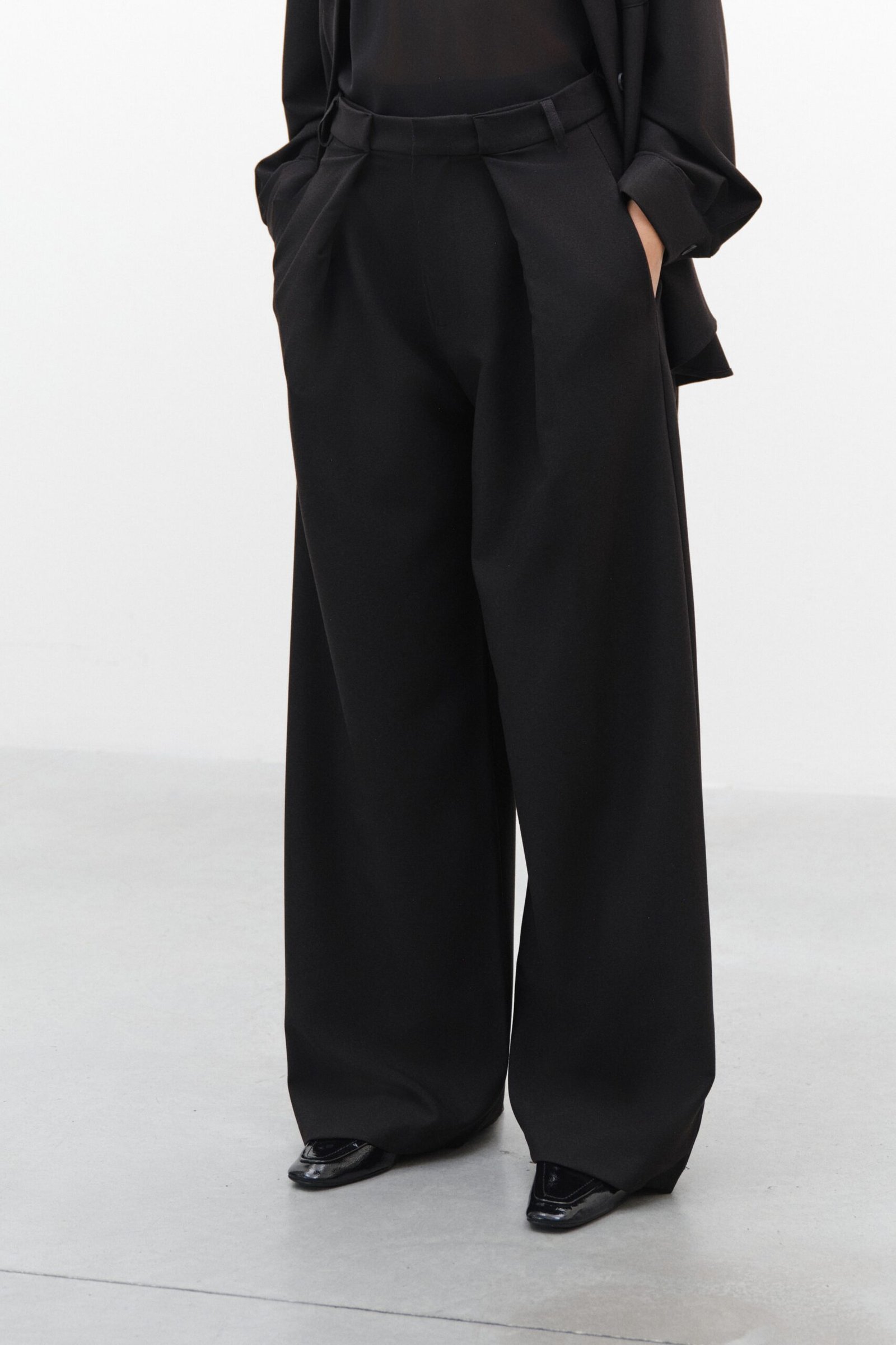 Wide-Leg Tailored Παντελόνι Μαύρο - Image 3