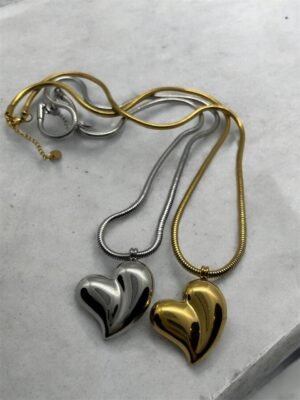 Heart Pendant Necklace