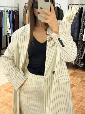 Alternative view of Μακρύ Ριγέ Oversized Σακάκι σε Εκρού