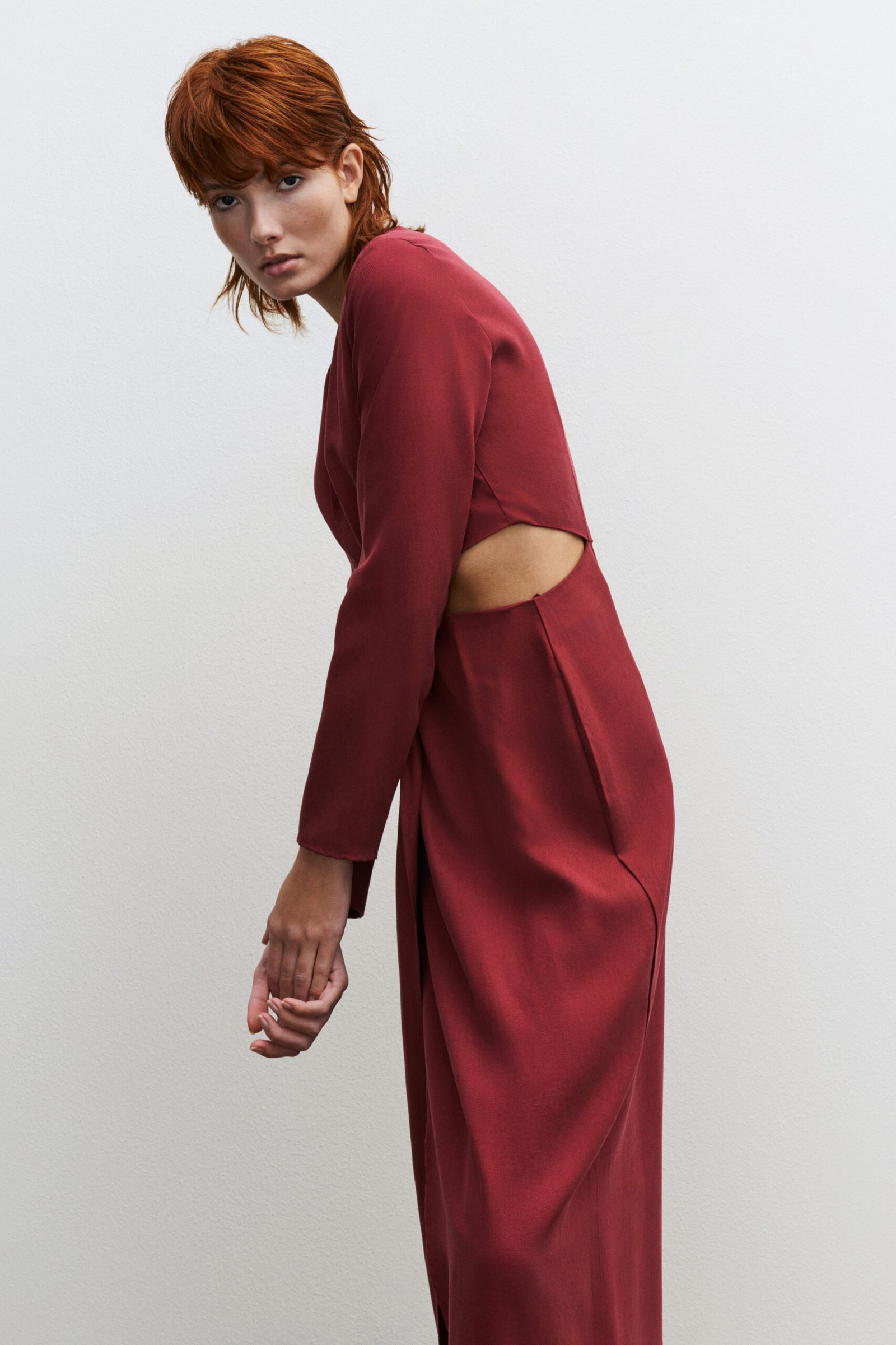 Long sleeve φόρεμα με V-λαιμό σκούρο κόκκινο - Image 2