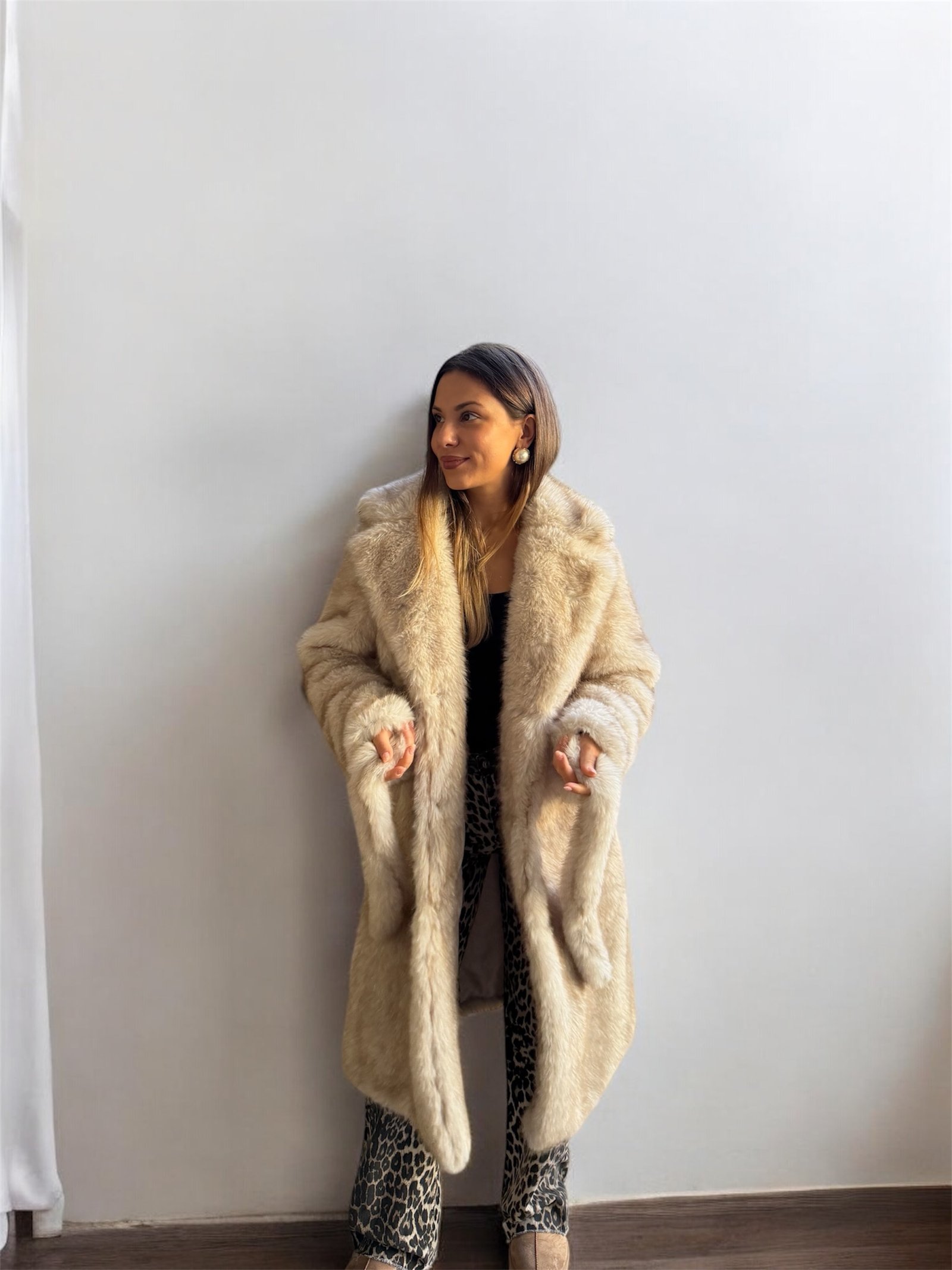 Eco Γούνα με ζώνη Maxi Crème - Image 4