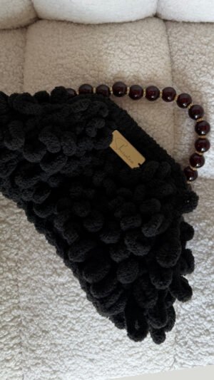Mini Puffy Bag μαύρη  με πέρλες