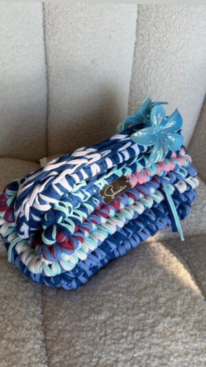 Santorini clutch